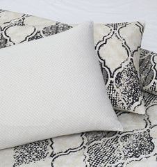 4 Pillows King Bed Sheet - Mughal Empire