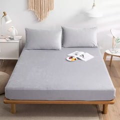 MILKY VELVET FITTED BEDSHEET - LIGHT GREY