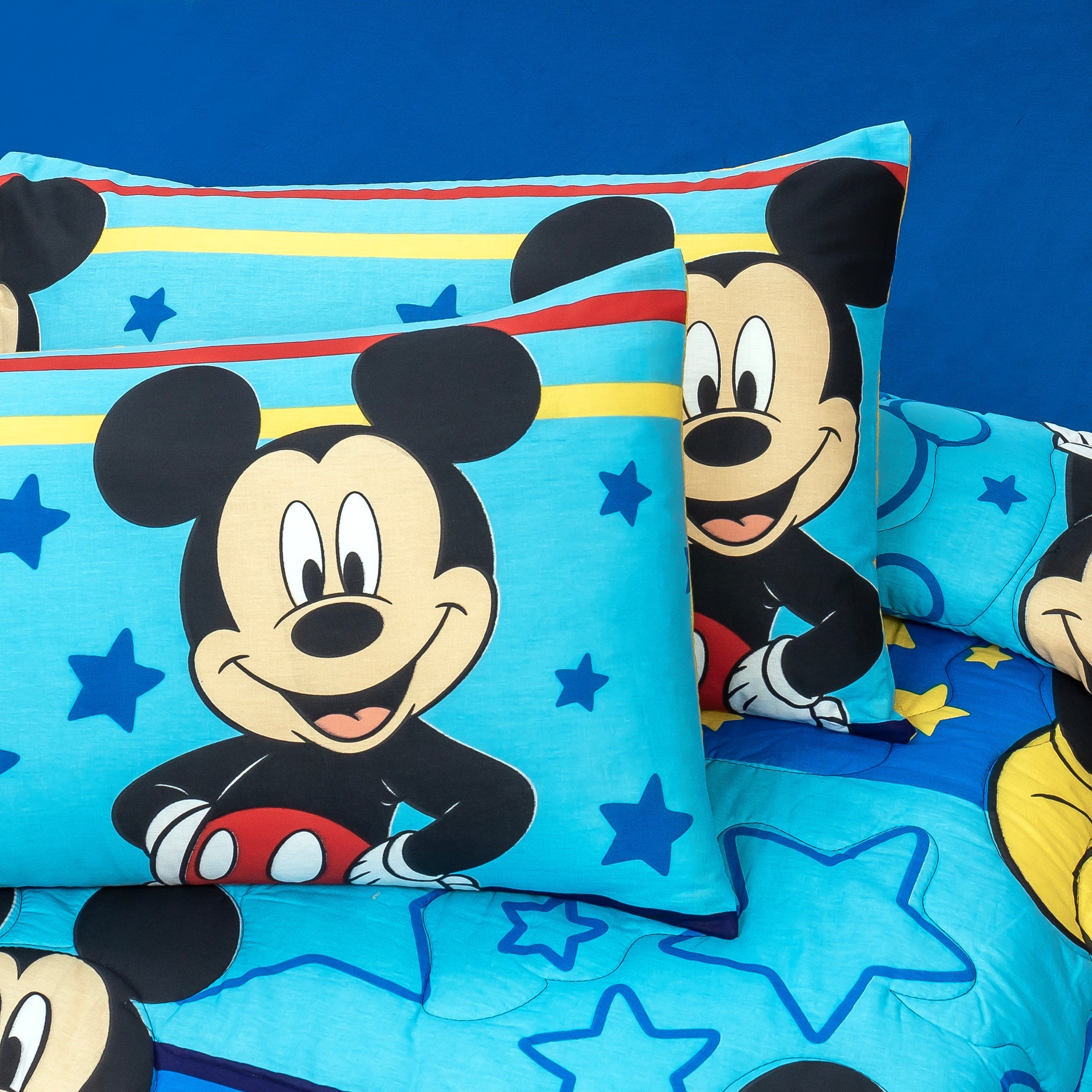 4-Piece Kids Cartoon Character Printed Bedspread Set - Mickey Mouse