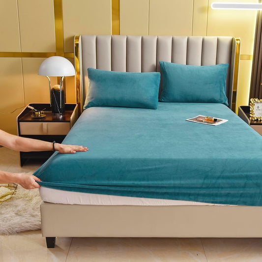 MILKY VELVET FITTED BEDSHEET - TEAL