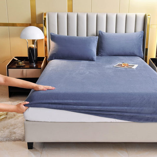 MILKY VELVET FITTED BEDSHEET - Lapis Blue