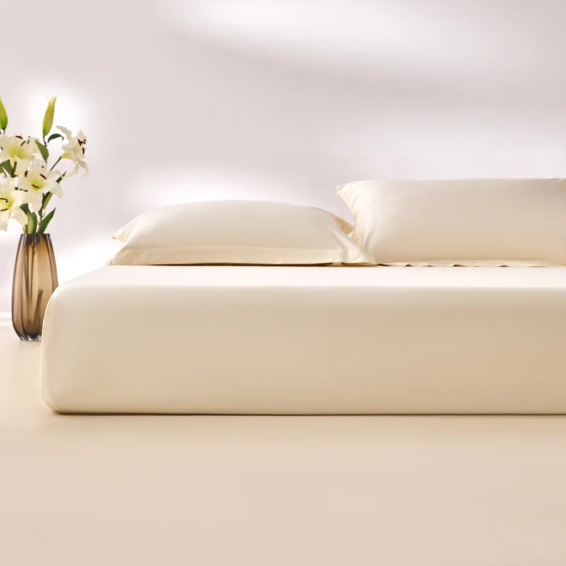 400 Thread Count Cotton Sateen Fitted Sheet - Off White